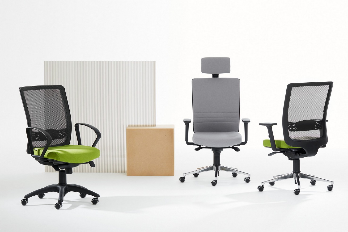 3 bureaustoelen van Vaghi