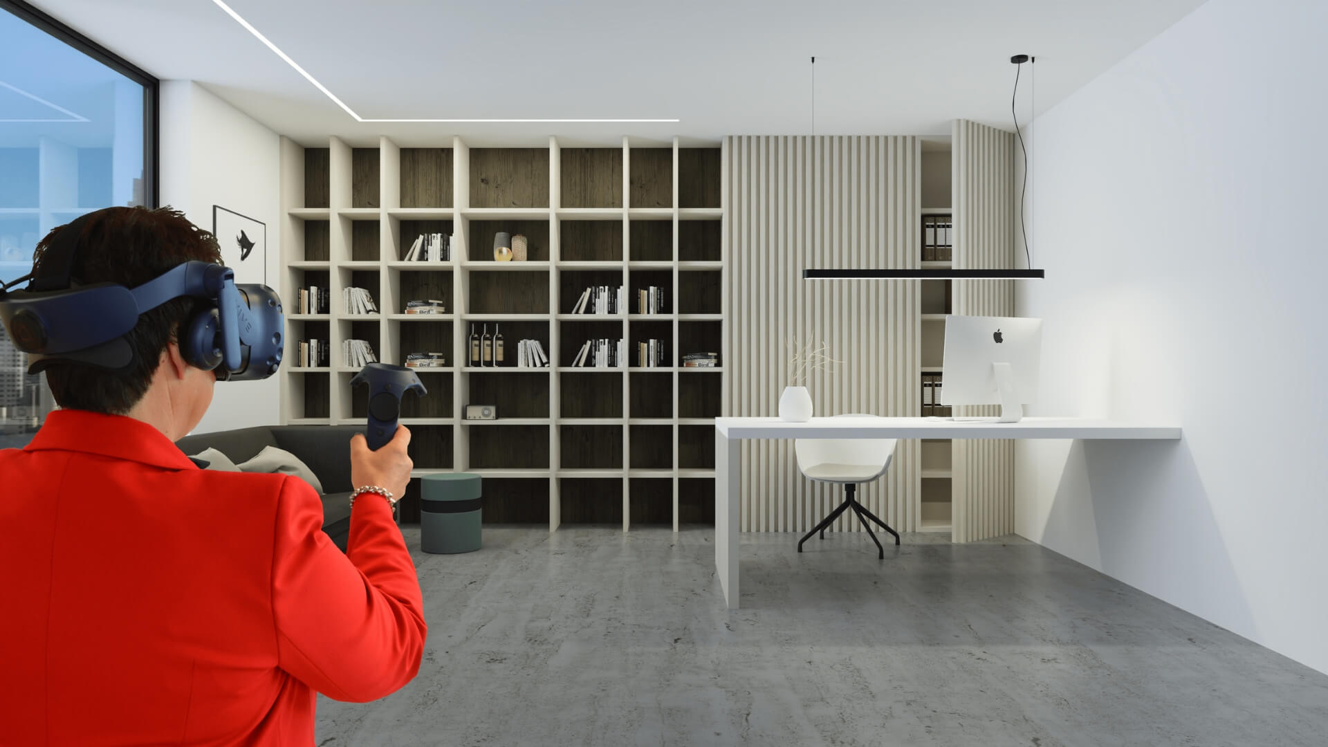 Een kamer met een vrouw die een virtual reality bril opheeft